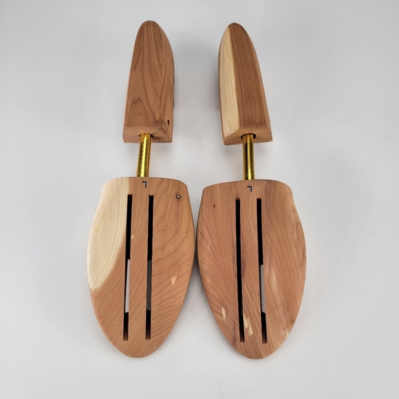 x5 NEW Stratton Cedar Wood Shoe Tree/Inserts -Multiple Mens Sizes S-XXL - Picture 4 of 7